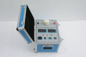 MOA—30kV氧化鋅避雷器測試儀-揚州達瑞